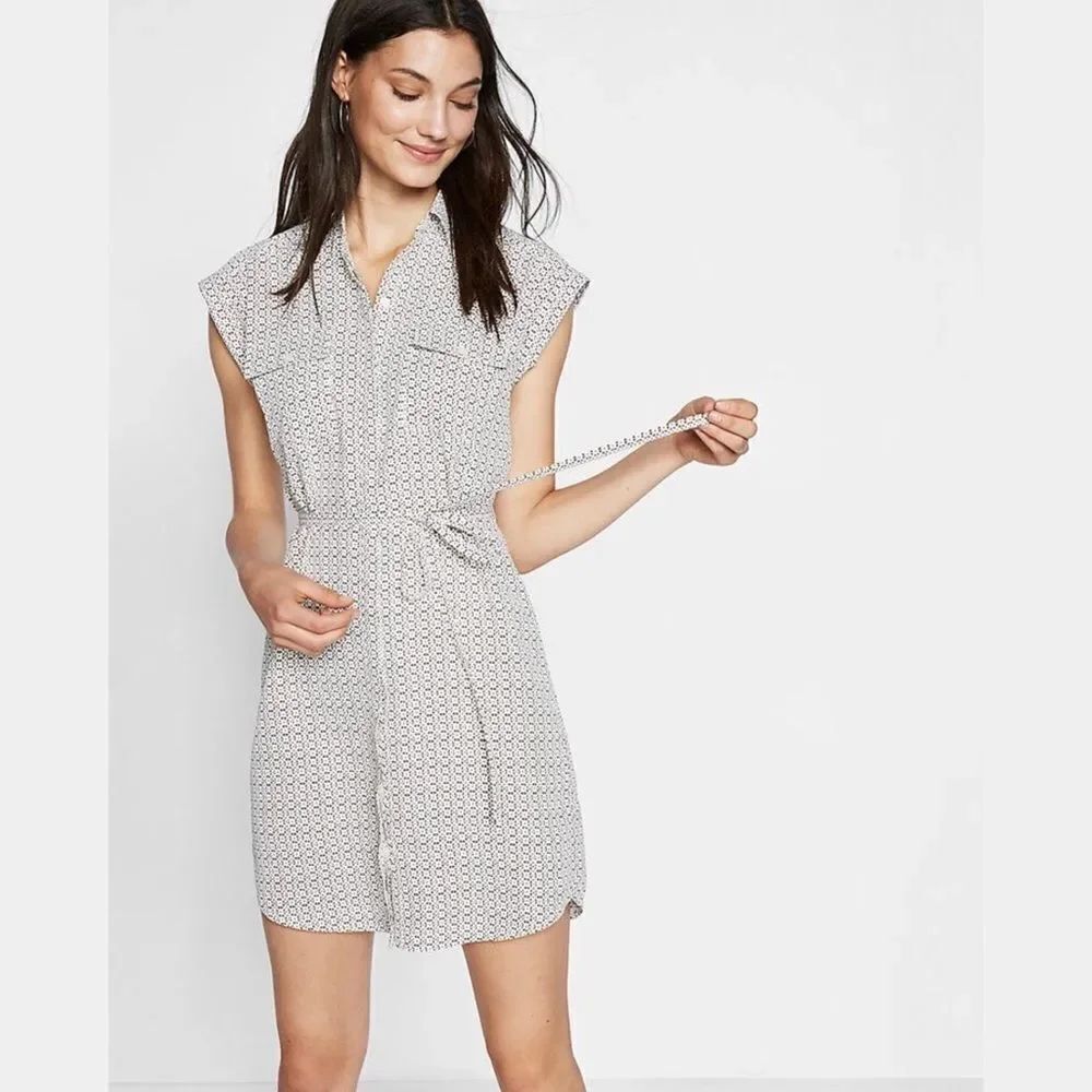 ✨HP✨Micro Print Short Sleeve Pocket Dress✨